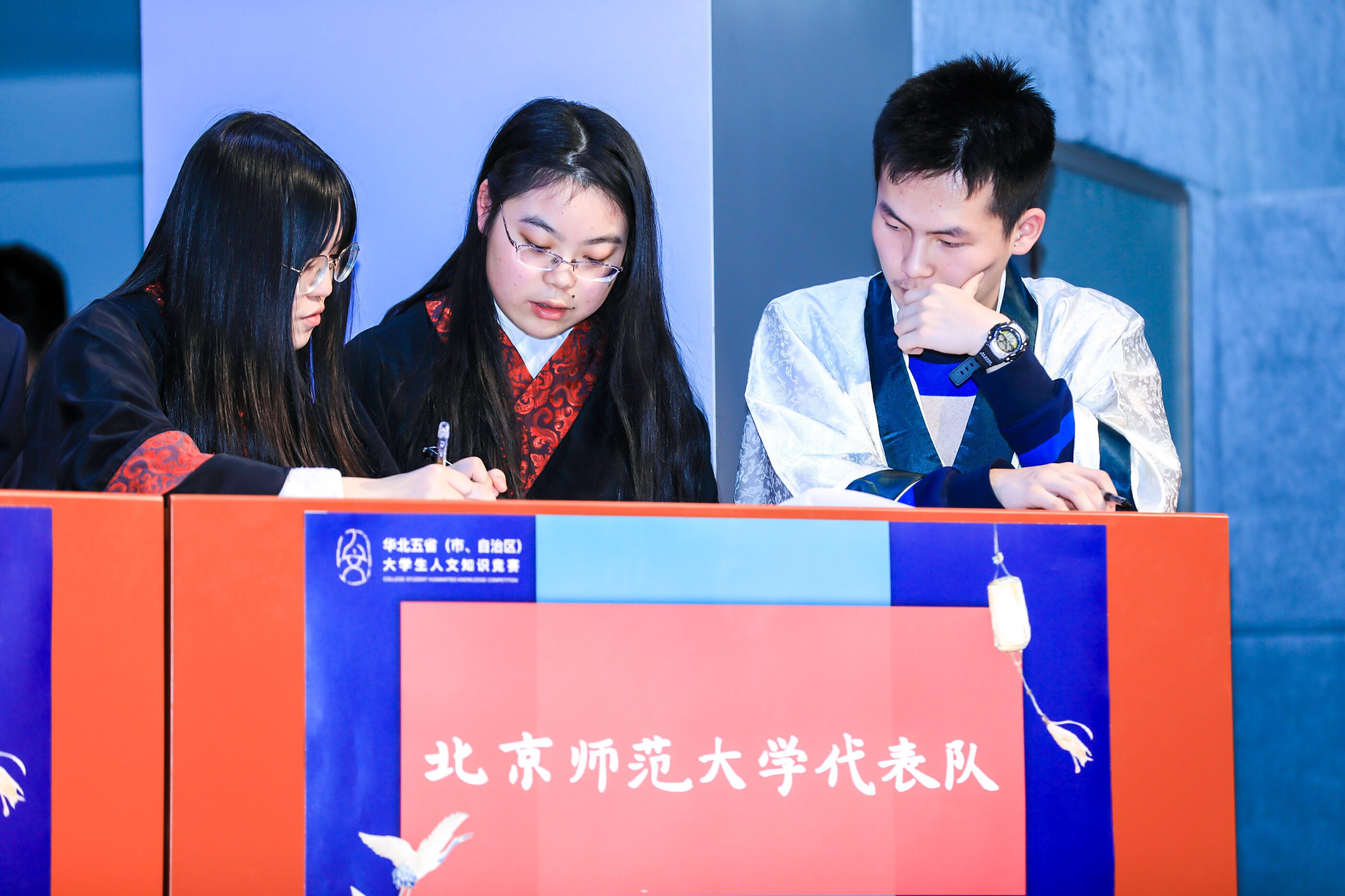 线上百家乐